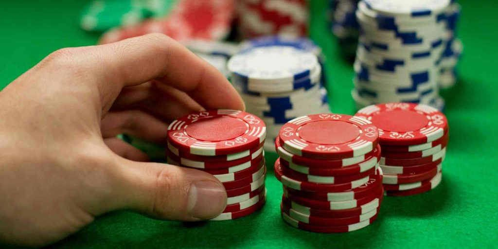 How to Count a Side Pot in Poker Pot in Poker
